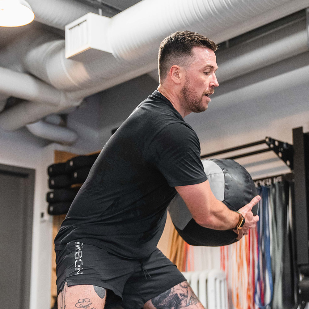 Elite Performance | Personal Trainers & Small Group Fitness in Downtown Vancouver - small group classes
